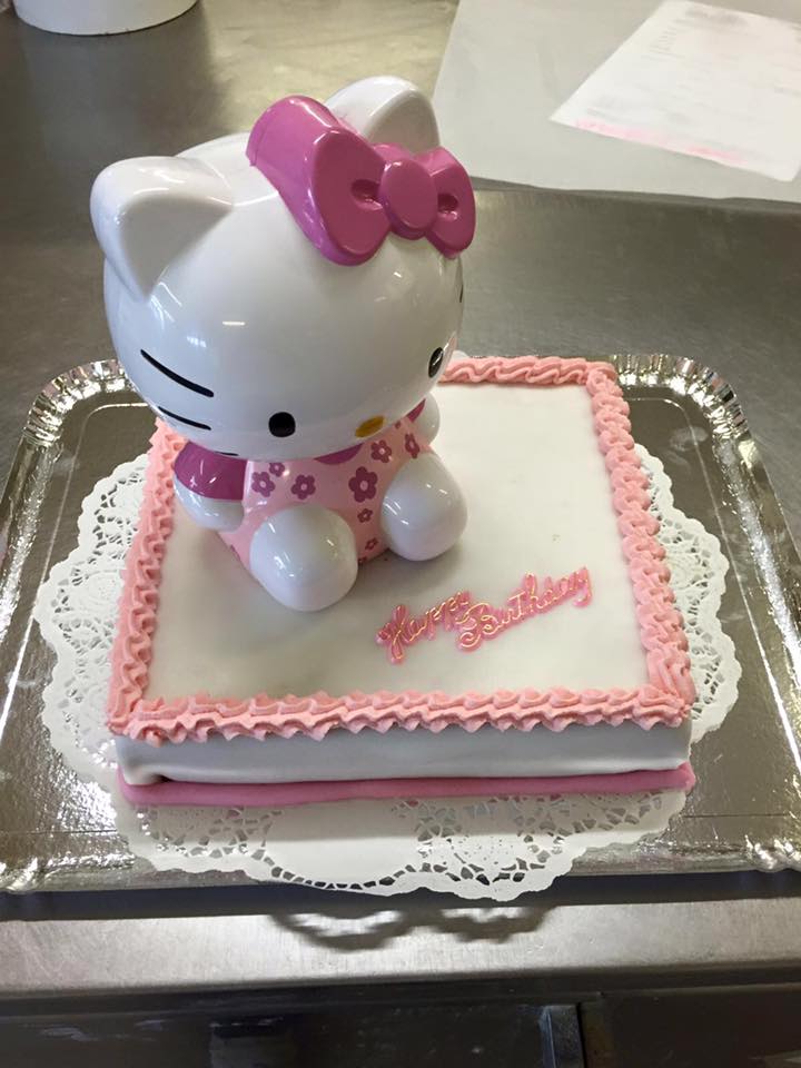 Hello Kitty Torte